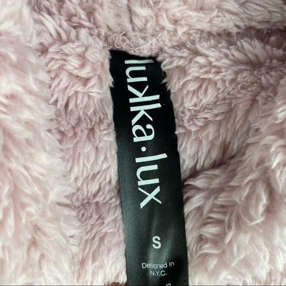 Lukka Lux Pink Turtleneck Plush Pullover Sweater - Picture 4 of 4